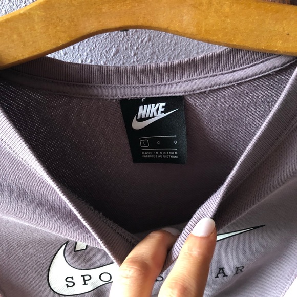 Nike Purple Graphic Sweatshirt - Picture 3 of 5